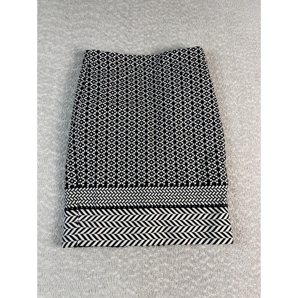 J.Crew Skirt Womens 00 Black‎ White Pencil Lined Geometric Chevron Style G1707